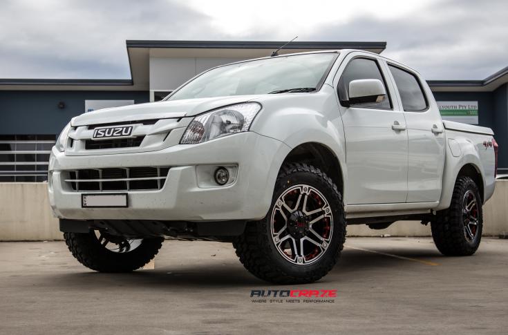 ISUZU DMAX T01 GLOSS BLACK MACHINED FACE WITH RED INSERTS